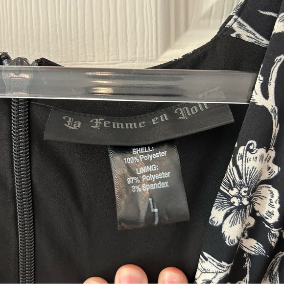 EUC Belladonna Maxi Dress in Cottage Witch Toile Print - Picture 4 of 12